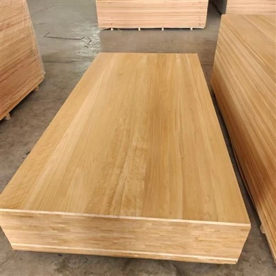 Planches en bois de peuplier carbonisé massif